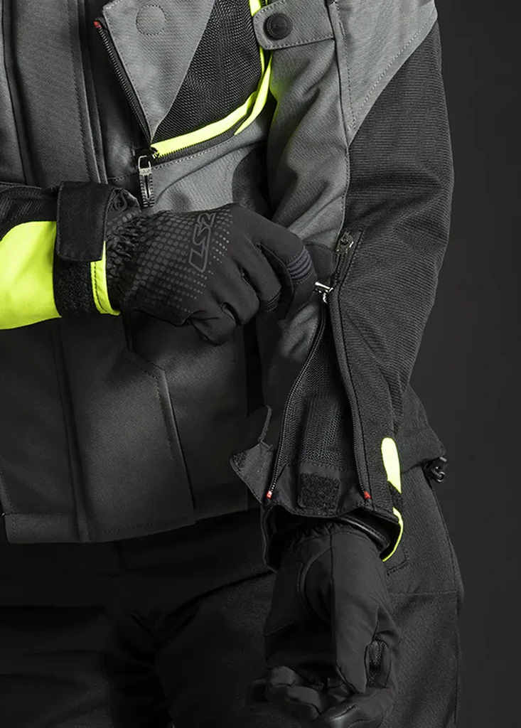 Riders Armor Elemental All-Weather Jacket – Grey with a Pop of Yellow - Image 4